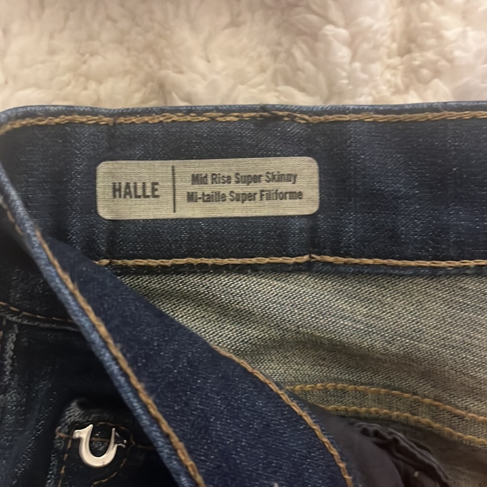 TRUE RELIGION HALLE MID RISE . Worn once . Their gorgeous condition!